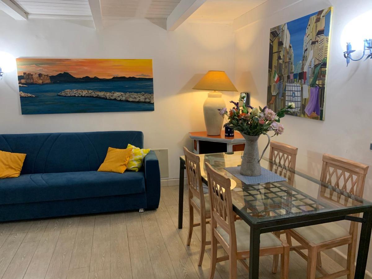 Casa Ra Bella Mbriana Lägenhet Neapel Exteriör bild