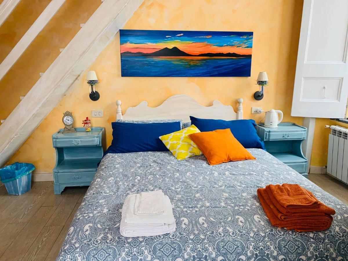 Casa Ra Bella Mbriana Lägenhet Neapel Exteriör bild
