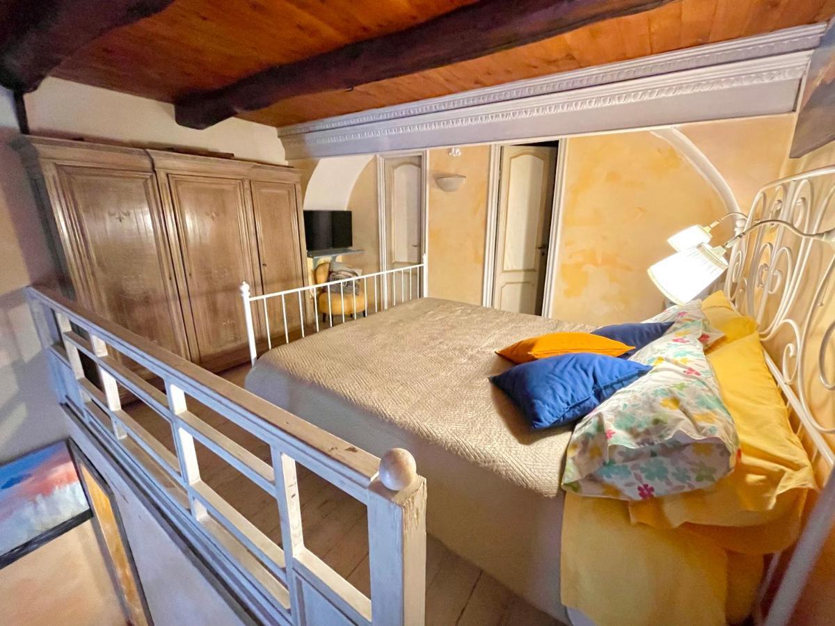 Casa Ra Bella Mbriana Lägenhet Neapel Exteriör bild